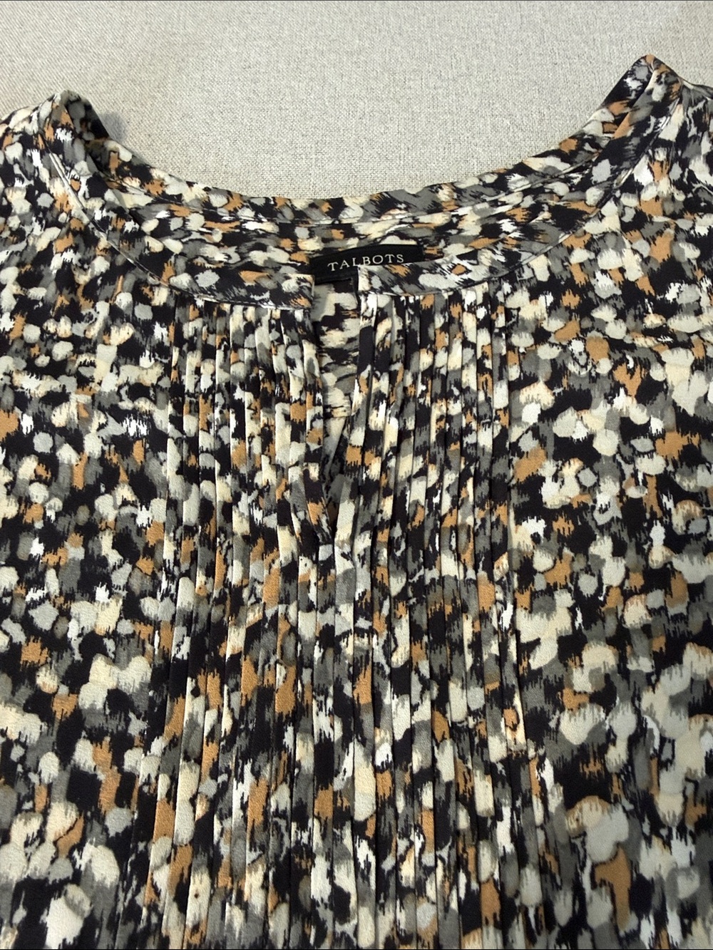 Talbots Black, White & Tan Printed Long-Sleeve Blouse SZXL - Picture 13 of 14